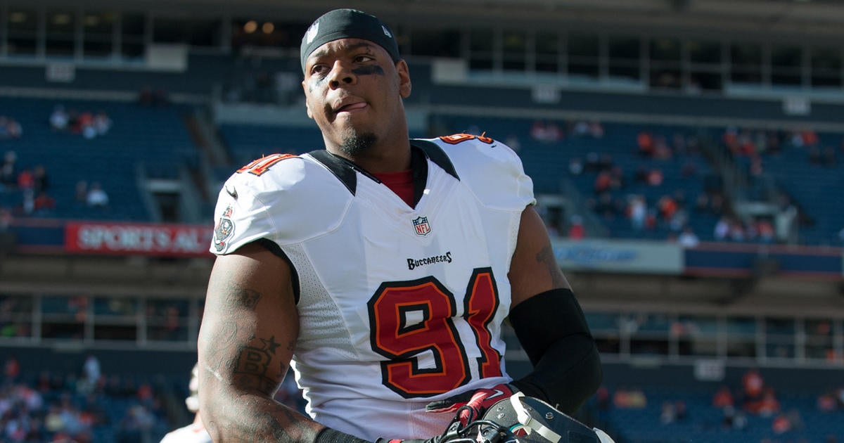 Da'Quan Bowers, Tampa Bay Buccaneers defensive end, arrested for gun at ...