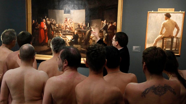 naked_museum_AP626140937220.jpg 