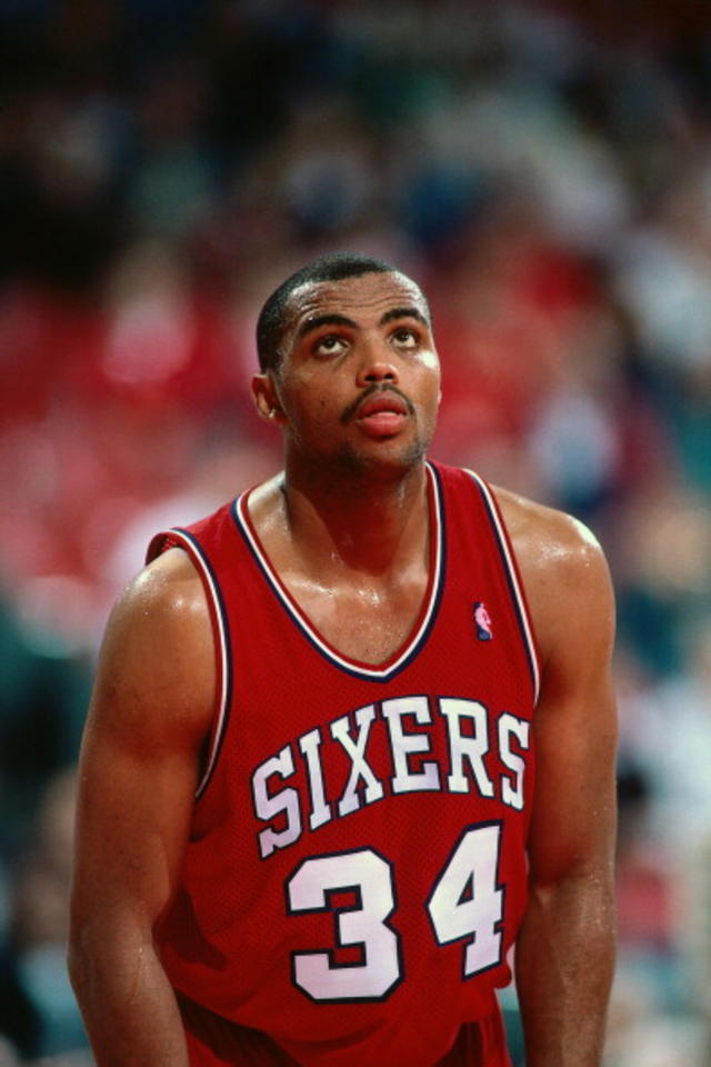 NBA HOFer Charles Barkley Had His Sixers Jersey Retired 20 Years