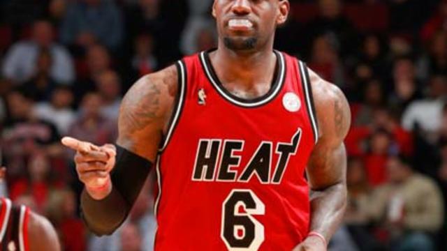 Pics: Heat, Nets Wear Player Nicknames on Jerseys – SportsLogos.Net News