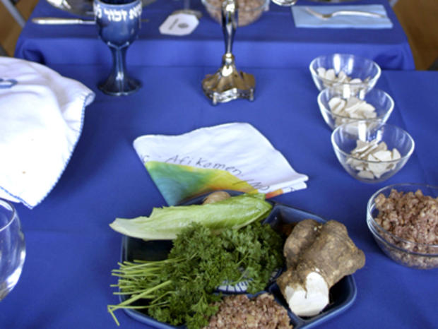 Jewish Couples Hosts A Multi-Faith Passover Celebration 