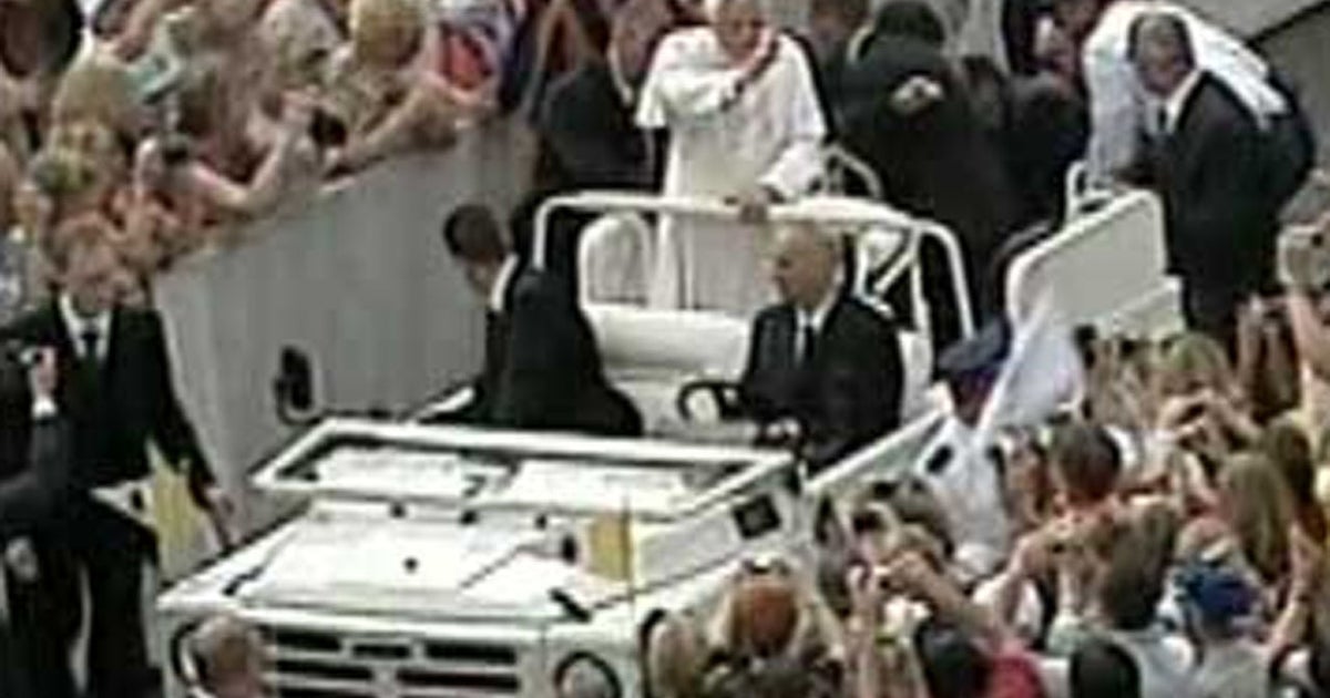 Papal security: How Catholic leader is kept safe - CBS News