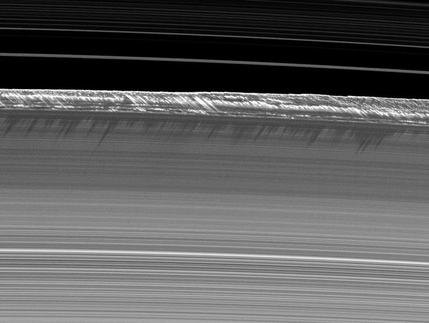 Saturn-Moon---12.jpg 