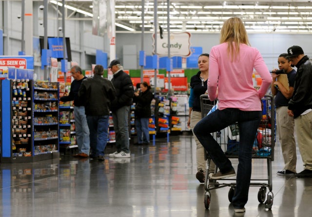 Walmart_DSC_Waiting.jpg 