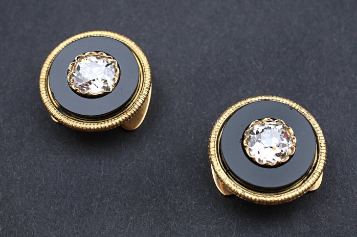 Titanic's jewels on display