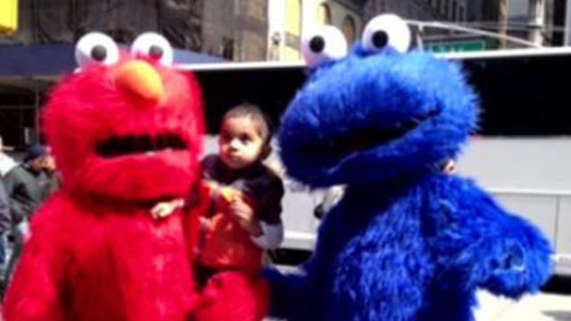 times_square_cookie_monster_0408.jpg 
