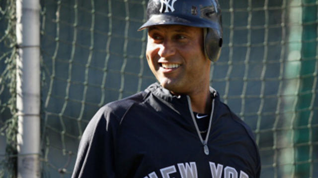 Jeter Takes On-Field Batting Practice For 1st Time Since Season Was Cut  Short - CBS New York