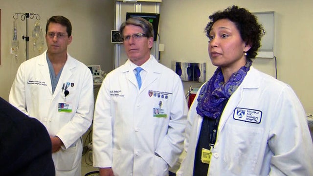 Doctors describe handling marathon emergency 