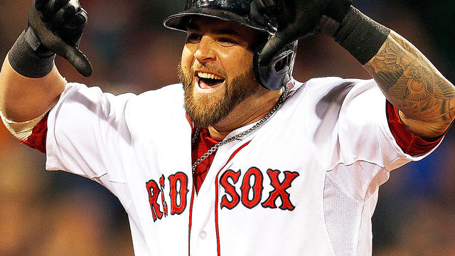 MLB: Boston Red Sox sign Mike Napoli to one-year contract