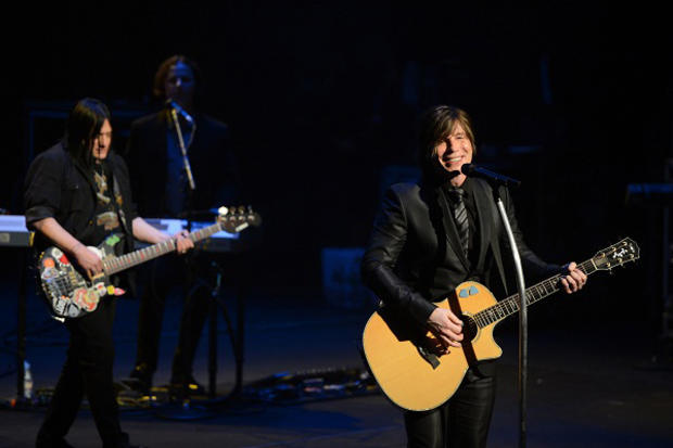 The Goo Goo Dolls in the Magnetic World Tour 