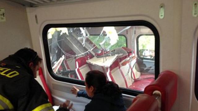 metro-north-train-crash-2.jpg 
