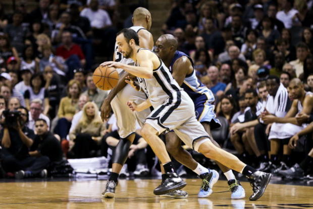 Memphis Grizzlies v San Antonio Spurs - Game One 