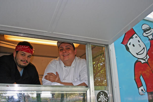 Neatos Burgers Food Truck 