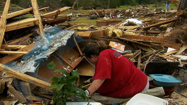 Tornado recovery in full swing for holiday weekend 