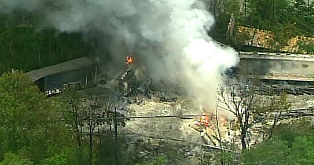 Tractor trailer, cargo train collide outside Baltimore - CBS News