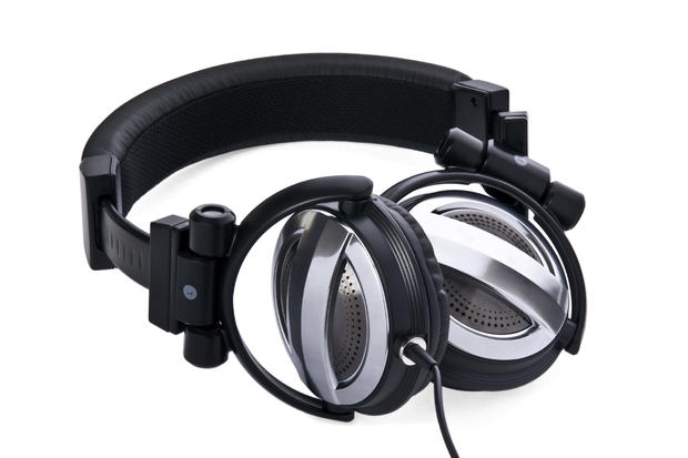 headphones-via-thinkstock.jpg 