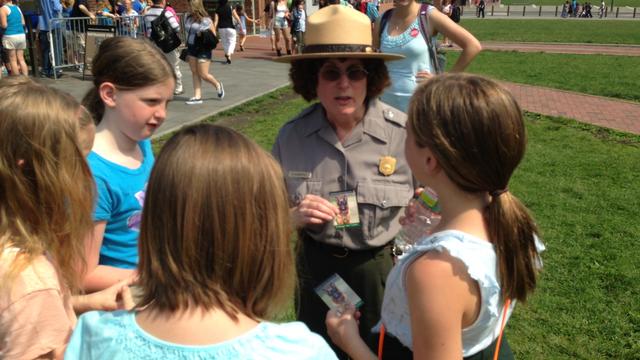 ranger-renee-albertoli-asks-question-to-kids-hoping-to-earn-the-parks-latest-trading-card.jpg 
