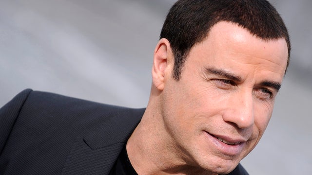 travolta.jpg 