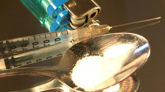 heroin-drugs-needle-syringe-generic.jpeg 