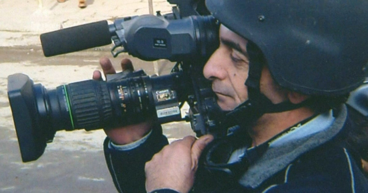 An Iraqi war cameraman finds a home in America - CBS News