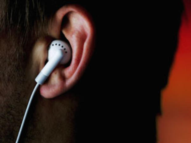 iPods Linked To Hearing Problems 