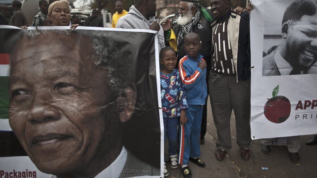 Mandela_AP436802366355.jpg 