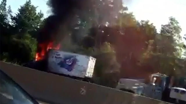 truck-fire.jpg 