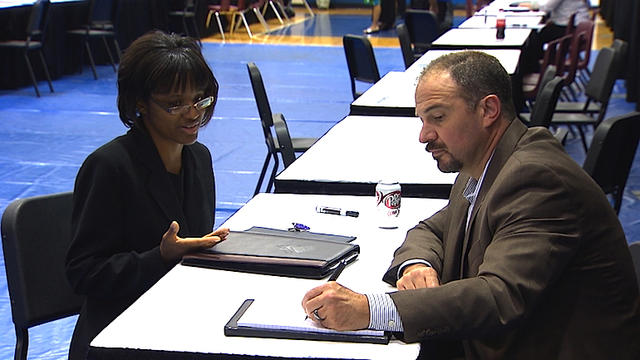 disd-job-fair-3.jpg 