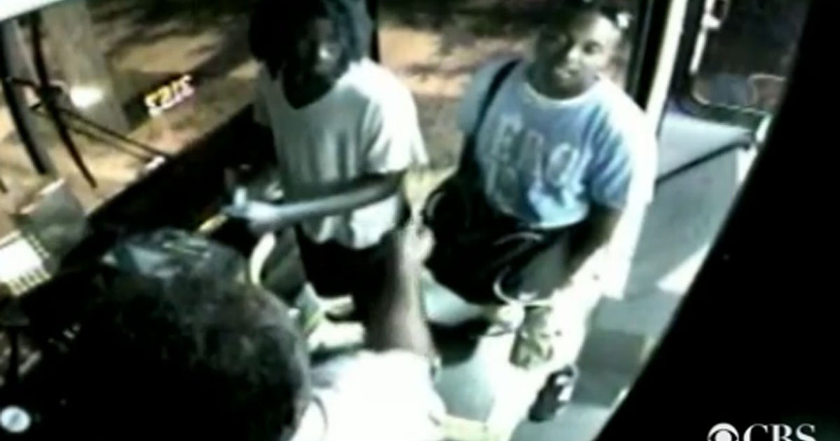 Passengers Caught On Video Stabbing Punching Kansas City Bus Driver