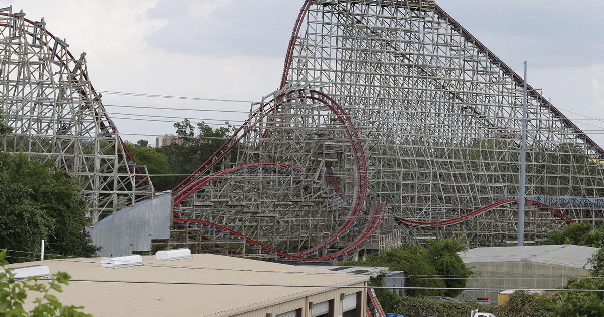 2 rides temporarily shut down in latest Six Flags incidents 