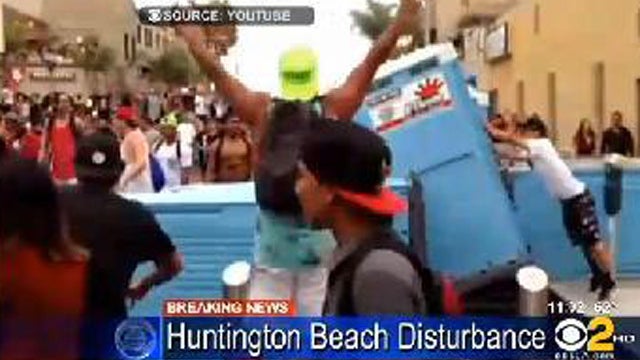 Calif._Surfing_brawl_1.jpg 