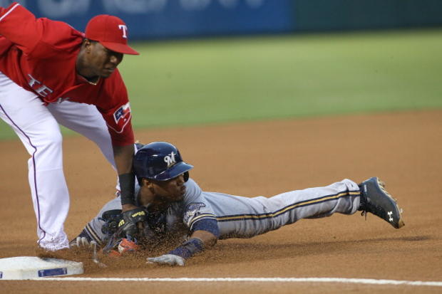 Milwaukee Brewers v Texas Rangers 