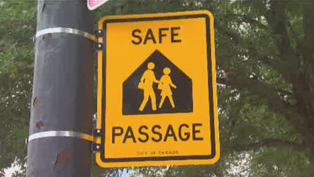 safe-passage-sign.jpg 