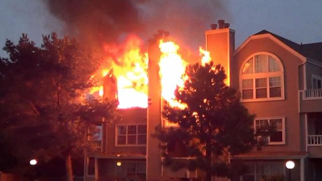 lakewood-apartment-complex-fire.jpg 