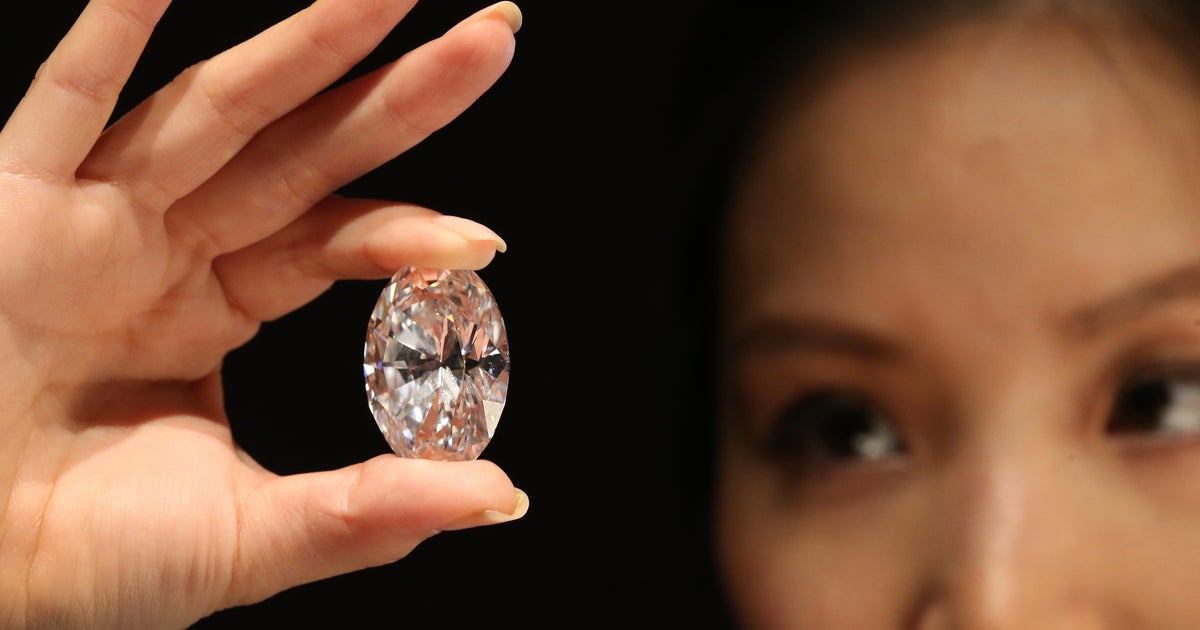 Massive flawless diamond goes to auction