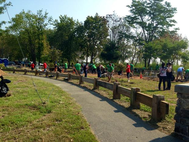 Volunteers rebuild Cedar Grove Park on Staten Island 