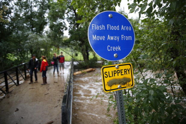 Heavy rain fuels major Colorado floods 