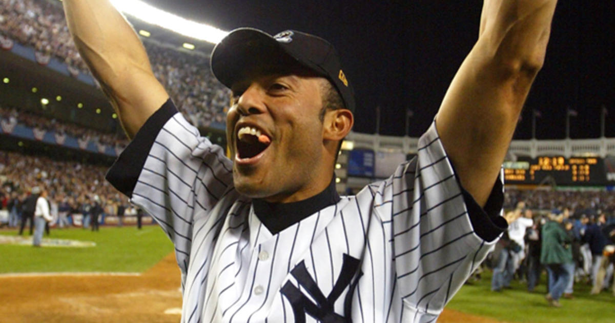 Mariano Rivera is a year older and no less awesome at pitching