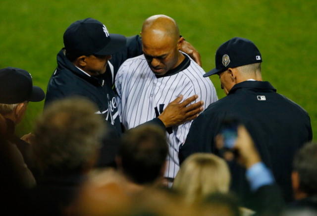 On a night filled with cheers and tears, Mariano Rivera says one last  goodbye to Bronx - Sports Illustrated