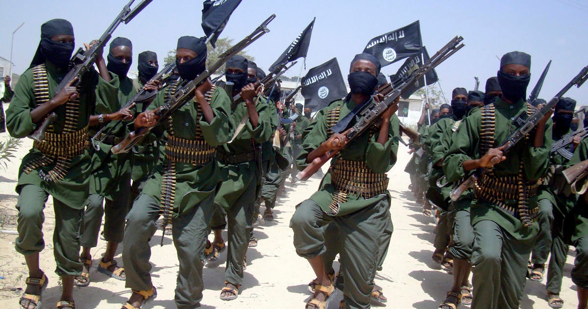 Navy SEALs abort mission to capture al-Shabab leader in Somalia - CBS News