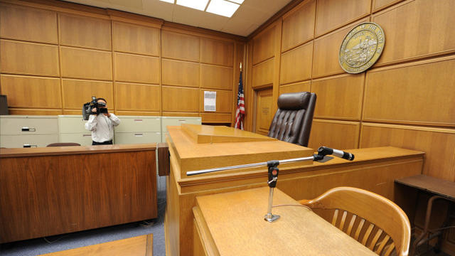 courtroom.jpg 