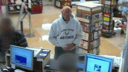 rb_-bank-robber-fugitive1-tr.jpg 