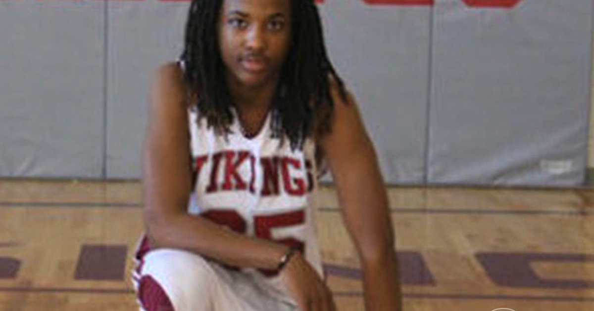 Kendrick Johnson Family bewildered by "vague" findings in son's gym