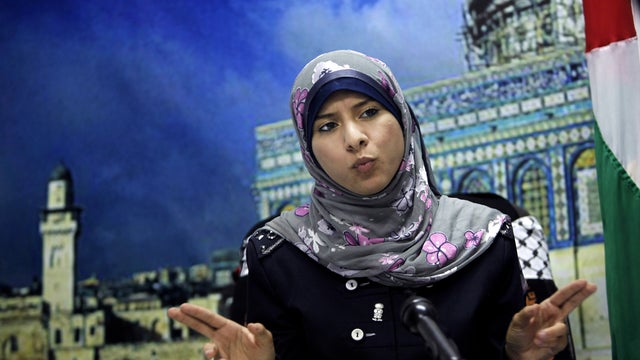 Isra Almodallal, Hamas 