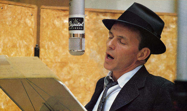 Frank Sinatra in studio 