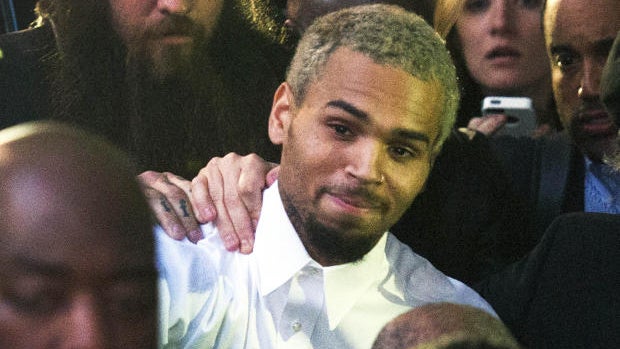 chris.brown.AP39612067340_620x465.jpg 