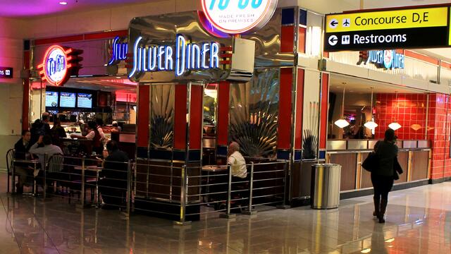 BWI. Silver Diner NOV 2013. Airport Food Review..jpg 