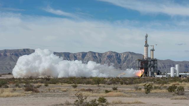 Blue_Origin_BE3_rocket_test.jpg 