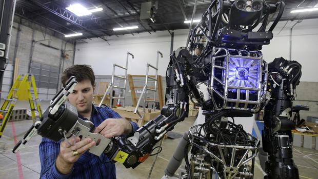 Humanoid robots compete in Fla. 