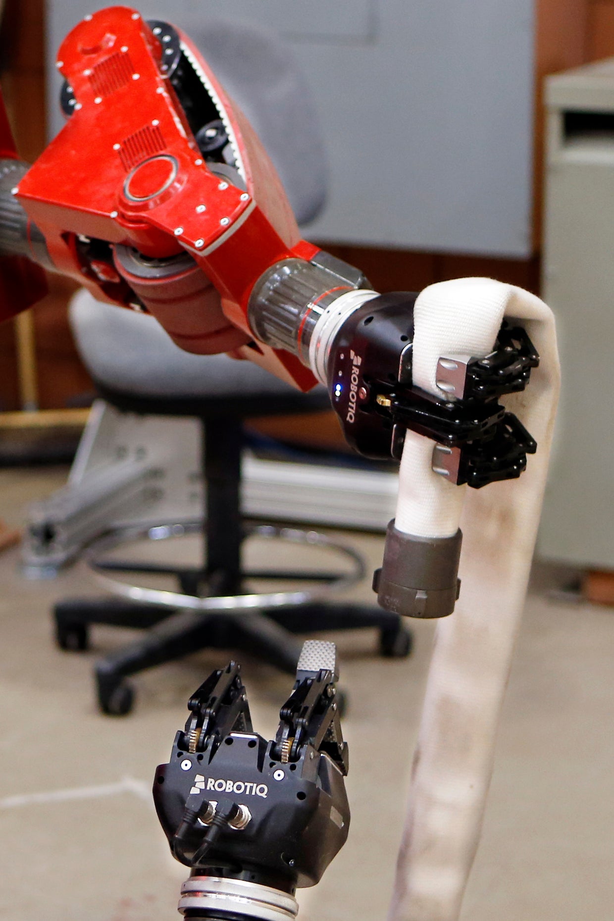 Humanoid robots compete in Fla.